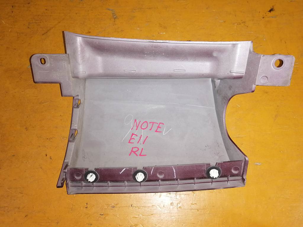 NOTE E11 ПЛАНКА ПОД СТОП ЛЕВАЯ Nissan Note