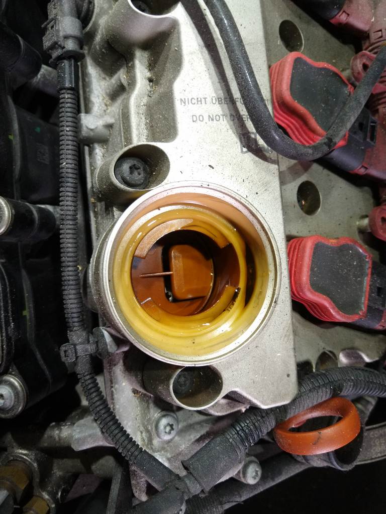 AUK №040751 ДВИГАТЕЛЬ без навесного Audi A6
