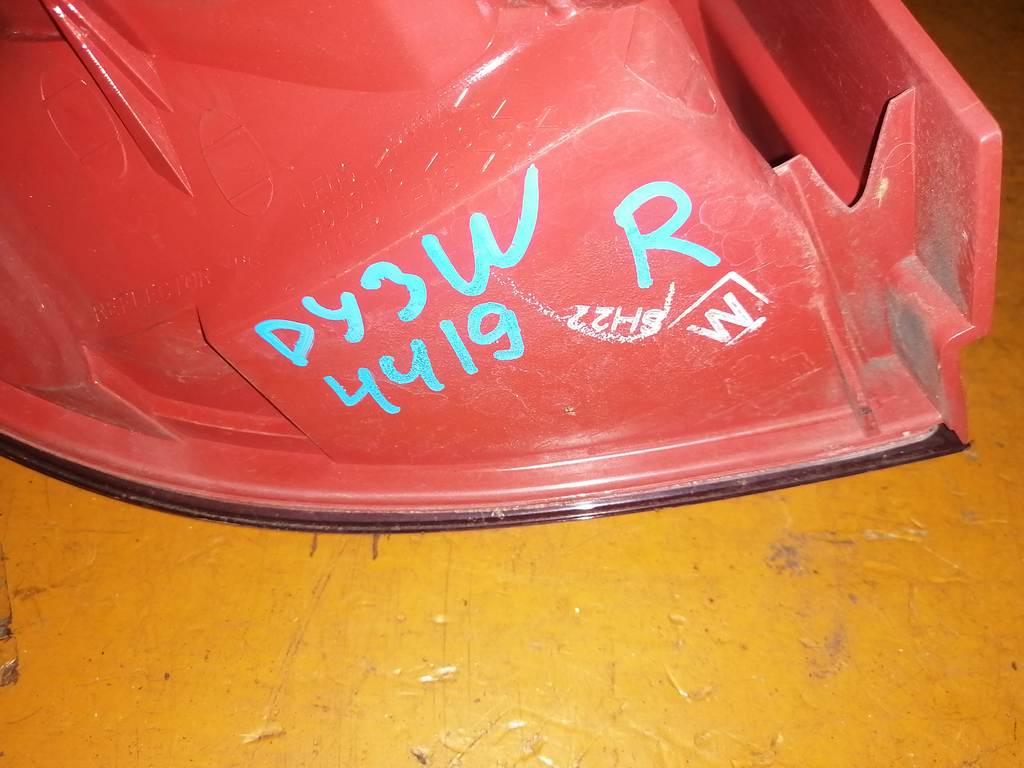 DEMIO DY3W СТОП ПРАВЫЙ 4419 
Фонарь Mazda Demio
