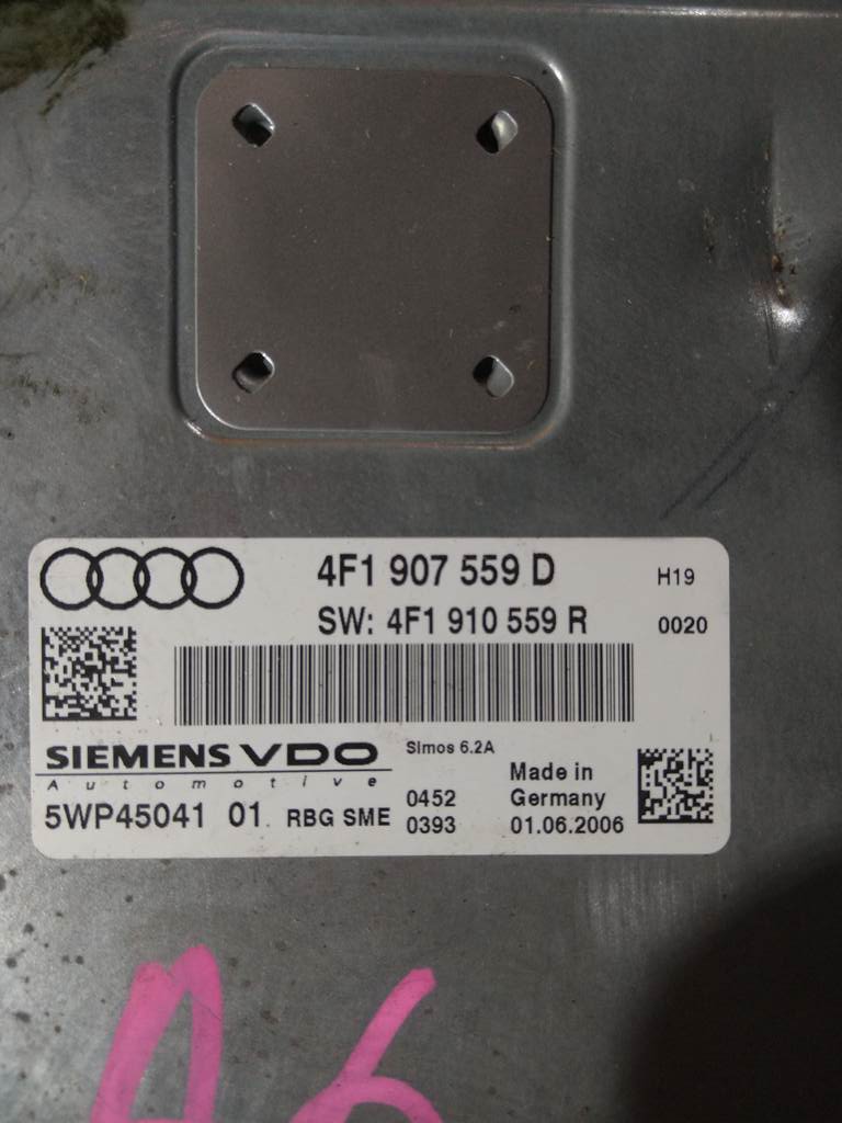 4F1 907 559 D БЛОК УПР. ДВС Audi A6