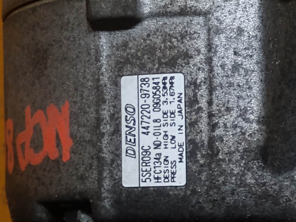 1NZFE КОМПРЕССОР КОНДИЦИОНЕРА 447220-9738 Toyota Sienta