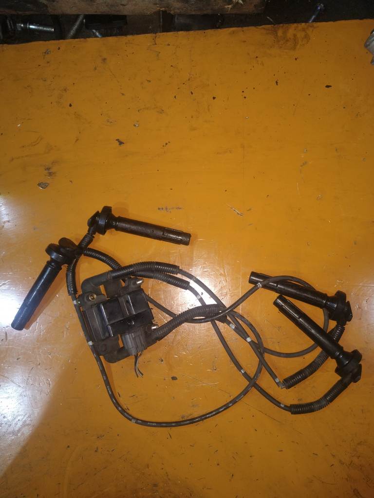 EJ203 КАТУШКА ЗАЖИГАНИЯ 22433AA500+БРОНЕПРОВОД Subaru Forester