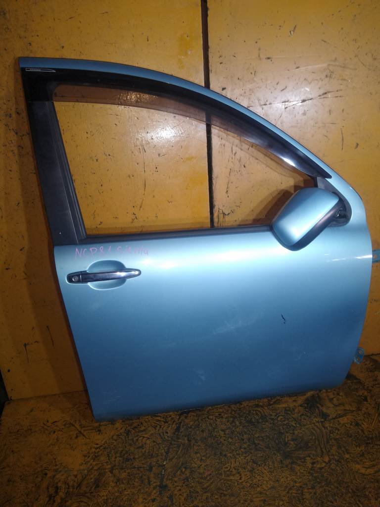 дверь боковая Toyota Sienta