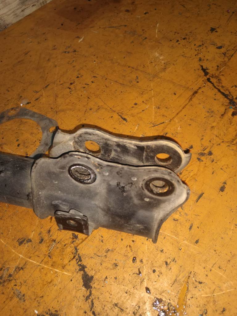IMPREZA GH3 СТОЙКА ПЕРЕДНЯЯ ЛЕВАЯ Subaru Impreza