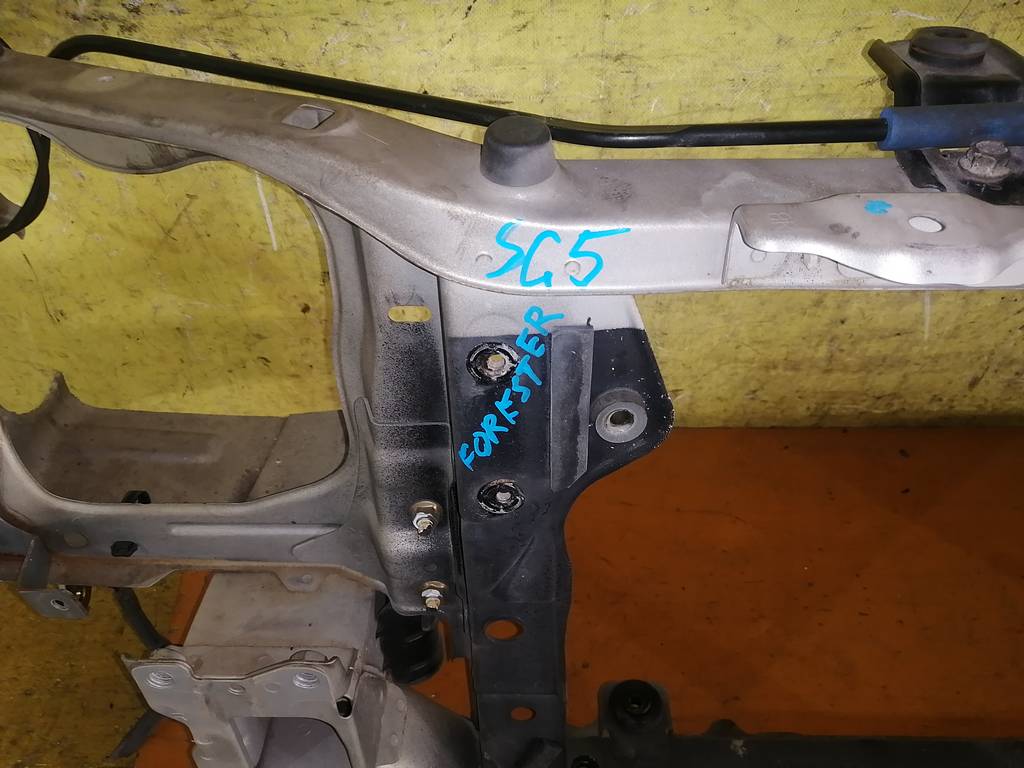 FORESTER SG5 РАМКА РАДИАТОРА Subaru Forester