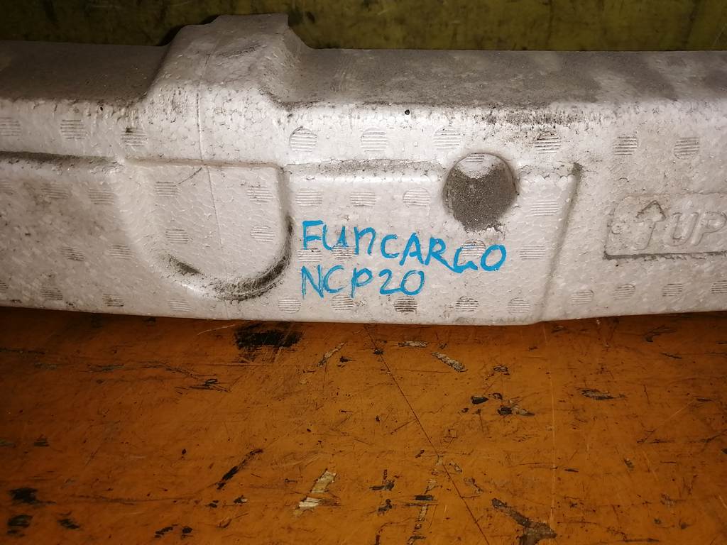 FUNCARGO NCP20 НАПОЛНИТЕЛЬ БАМПЕРА 52611-52031 Toyota Funcargo