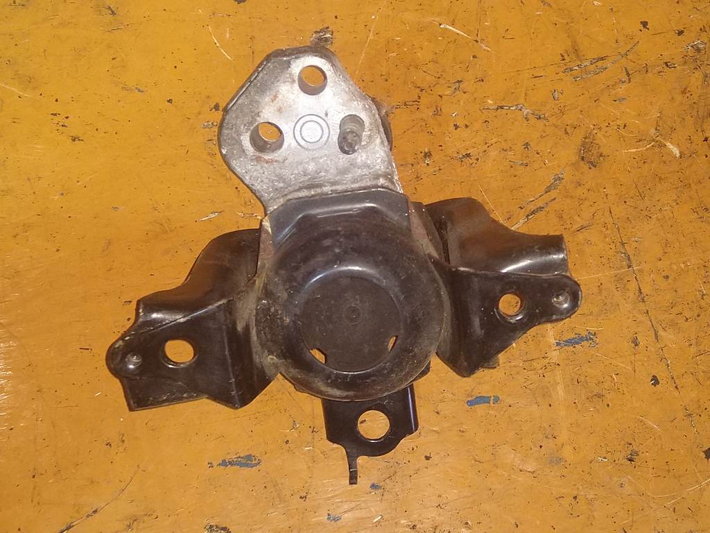 SOLIO MA15S ПОДУШКА ДВС 2 ПРАВАЯ Suzuki Solio