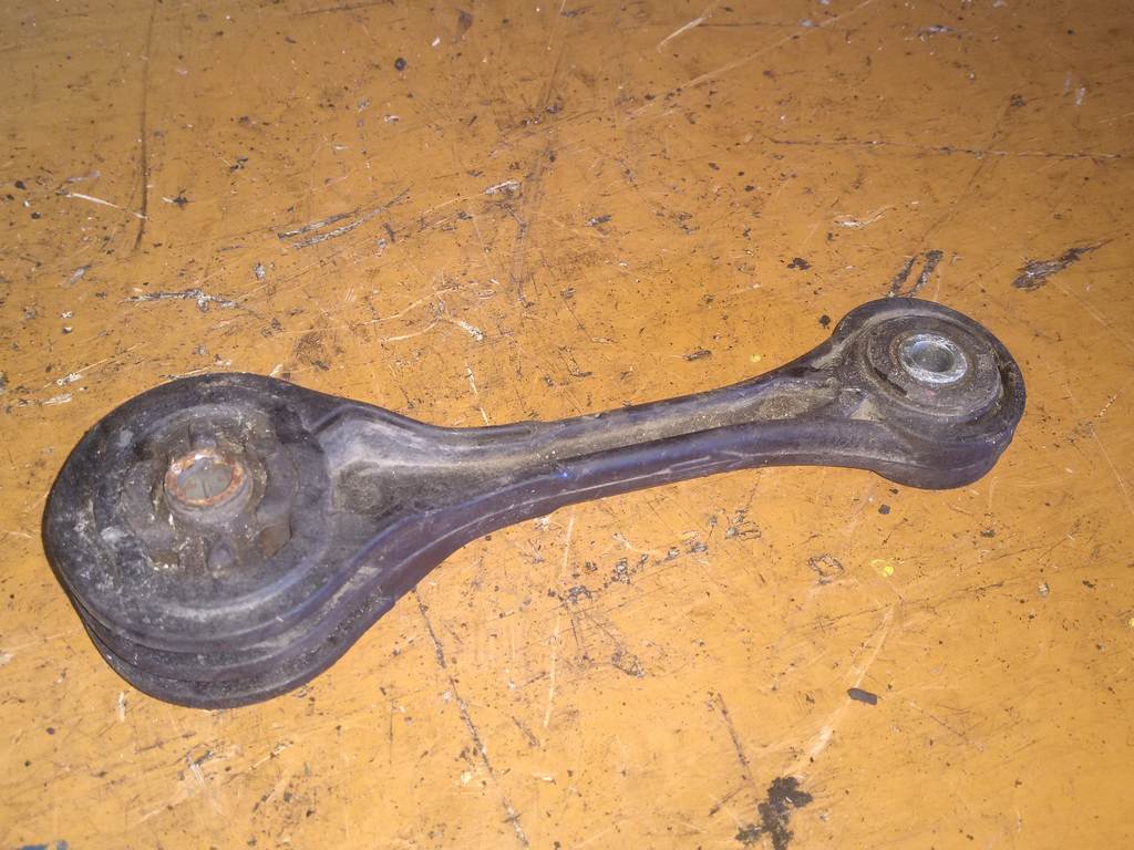 IMPREZA GH3 ПОДУШКА ДВС ЗАД. Subaru Impreza