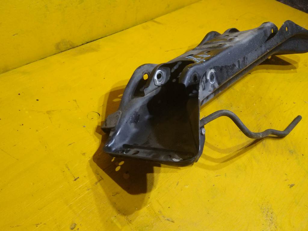 STELLA RN1 БАЛКА ПОПЕРЕЧНАЯ ЗАДНЯЯ ЗАДНЯЯ Subaru Stella