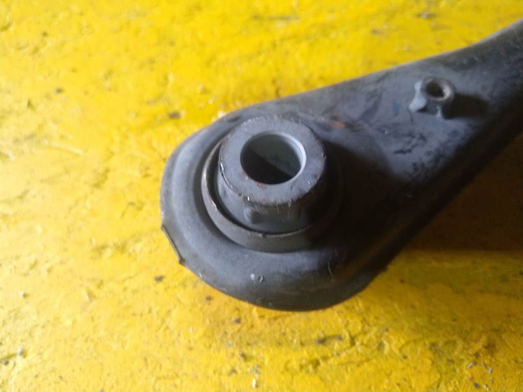 STEPWGN RF5 РЫЧАГ ЗАДНИЙ К Honda Stepwgn