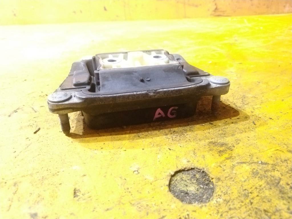 подушка двигателя Audi A6