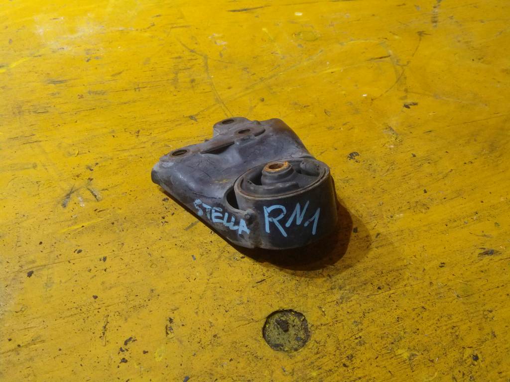 подушка двигателя Subaru Stella