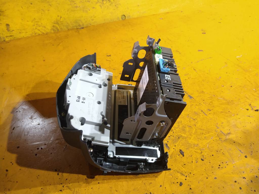 FIT GD1 КЛИМАТ-КОНТРОЛЬ 39100-SAA-J410-M1 Honda Fit