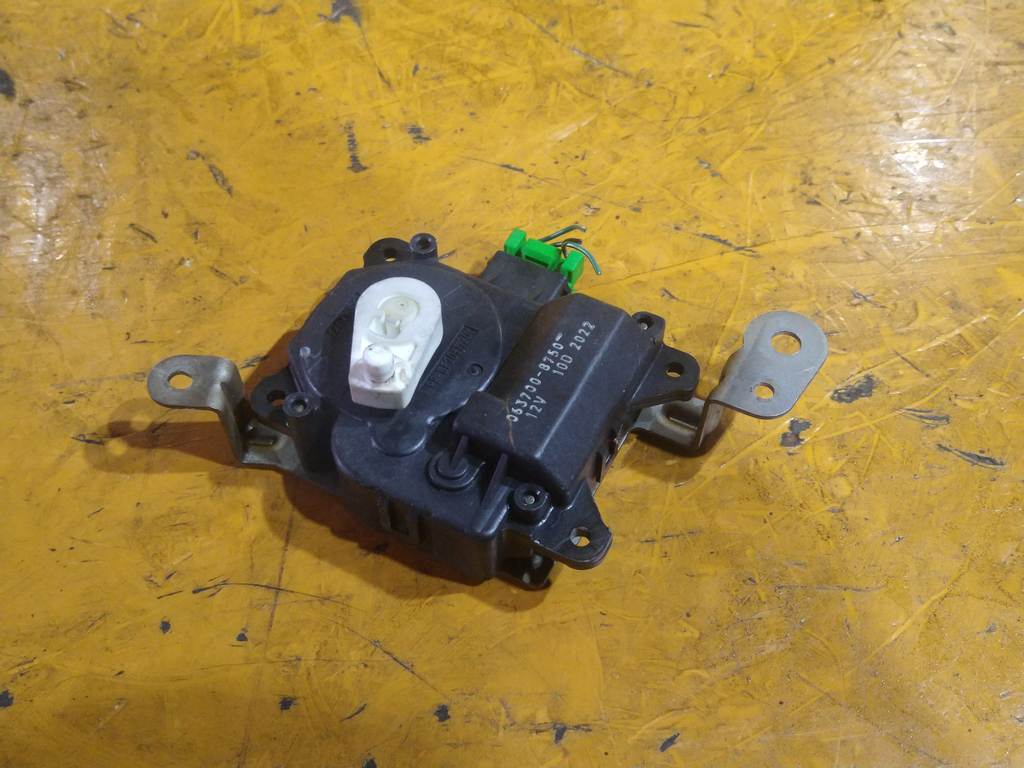 STREAM RN3 СЕРВОПРИВОД ЗАСЛОНОК ПЕЧКИ 063700-8750 Honda Stream