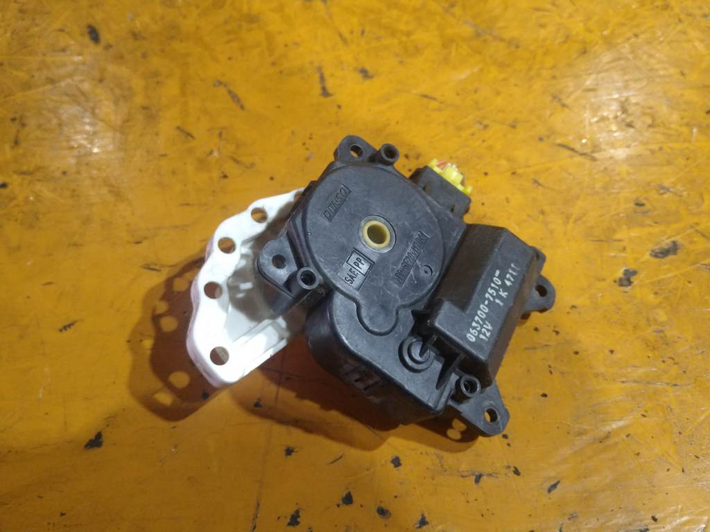 WAGONR MH22S СЕРВОПРИВОД ЗАСЛОНОК ПЕЧКИ 063700-7510 (1) Suzuki Wagon R