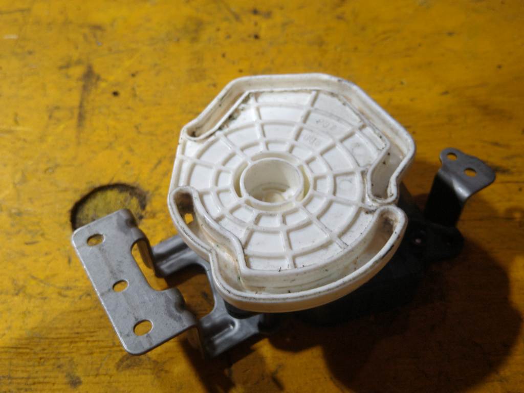 CIVIC FD3 СЕРВОПРИВОД ЗАСЛОНОК ПЕЧКИ 863700-81... Honda Civic