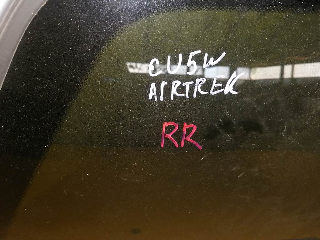 AIRTREK CU5W СТЕКЛО БАГАЖНИКА ПРАВОЕ Mitsubishi Airtrek