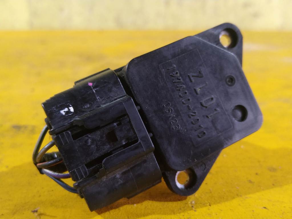 DEMIO DE3FS ДМРВ 197400-2010 Mazda Demio
