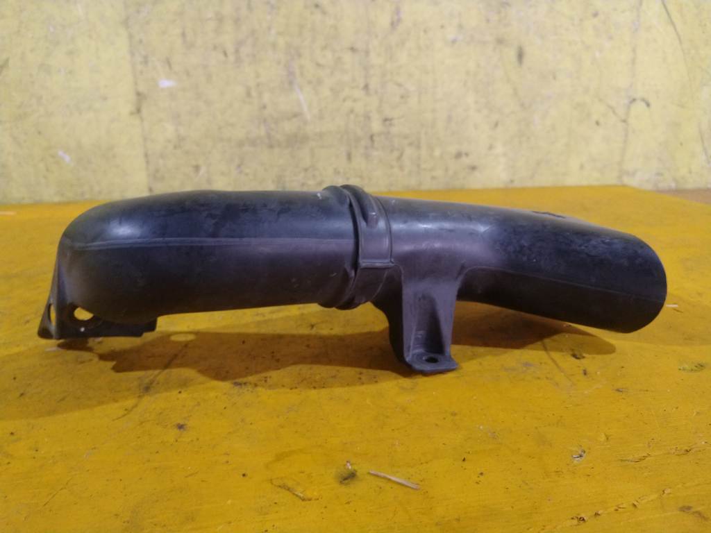 FIT GD1 ПАТРУБОК ВОЗДУШНЫЙ Honda Fit