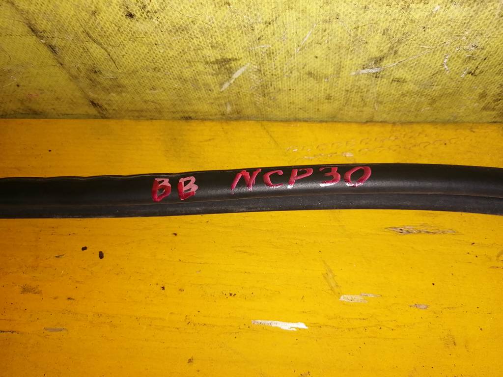 BB NCP30 УПЛОТНЕНИЕ 5-Й ДВЕРИ Toyota bB