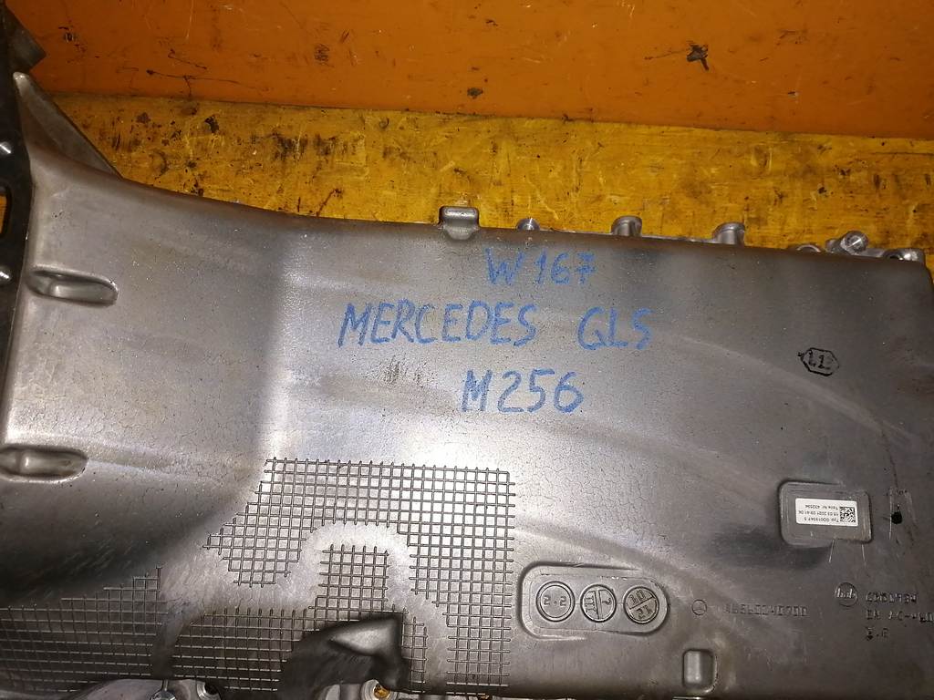 MERCEDES GLS W167 ПОДДОН A6560140700 ДЕФЕКТ Mercedes-Benz GLS-Class