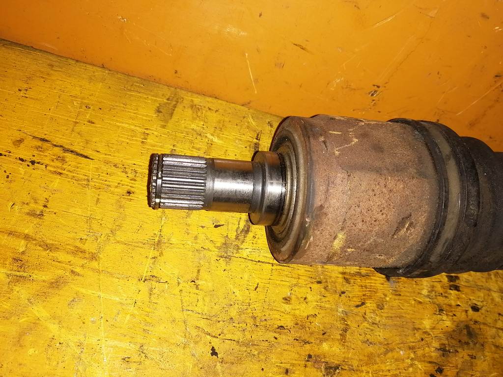 STEPWGN RF1 ПРИВОД ПЕРЕДНИЙ ПРАВЫЙ Honda Stepwgn