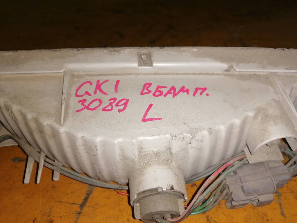 MOBILIO SPIKE GK1 СТОП ЛЕВЫЙ В БАМПЕР 3089 Honda Mobilio Spike