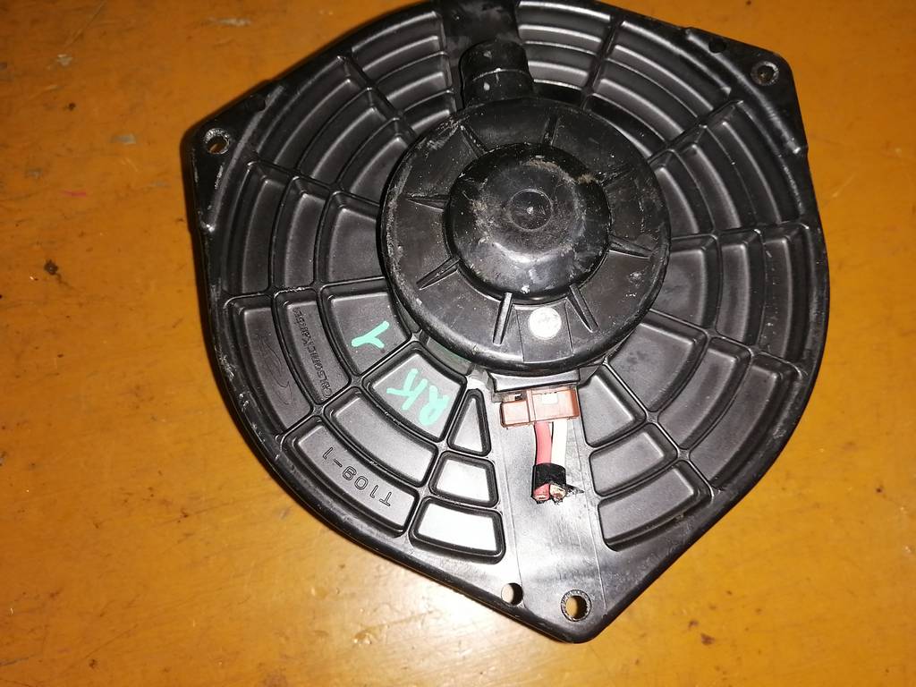 мотор печки Honda Stepwgn