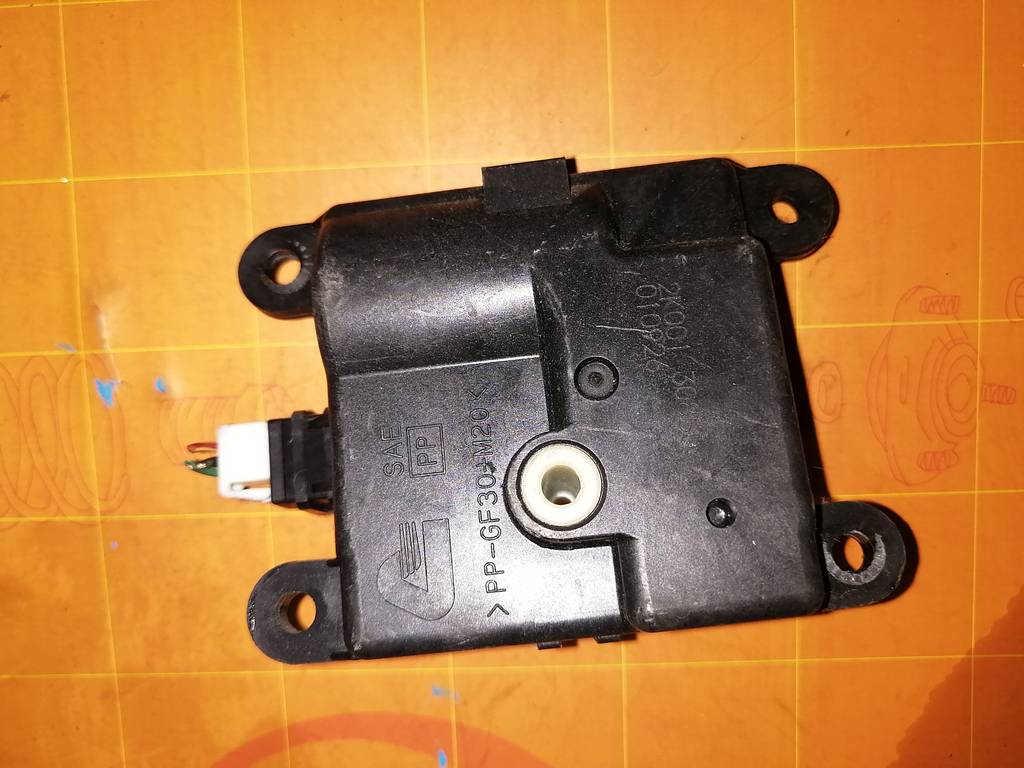 SUNNY FB15 СЕРВОПРИВОД ЗАСЛОНОК ПЕЧКИ 2K001 30850 Nissan Sunny