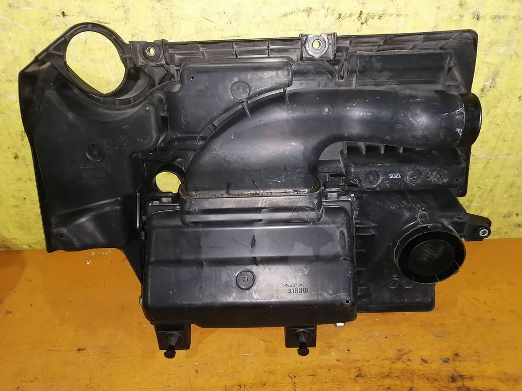 SX4 YA11S ДЕКОР.КРЫШКА ДВС Suzuki SX4