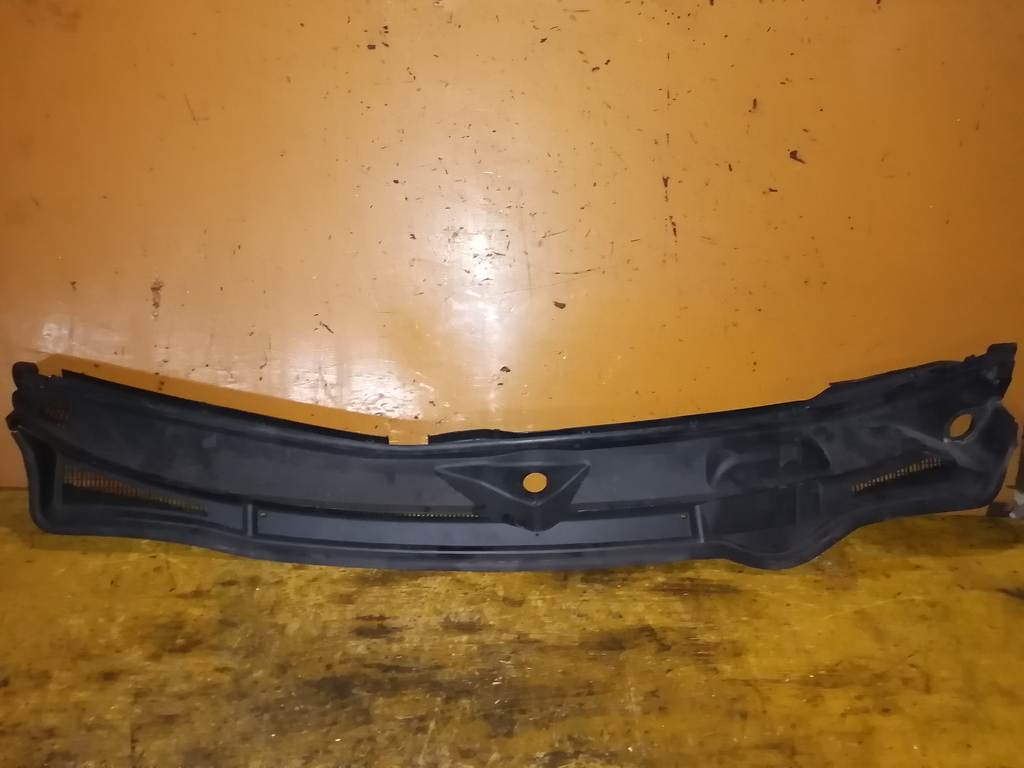 жабо Toyota Tundra