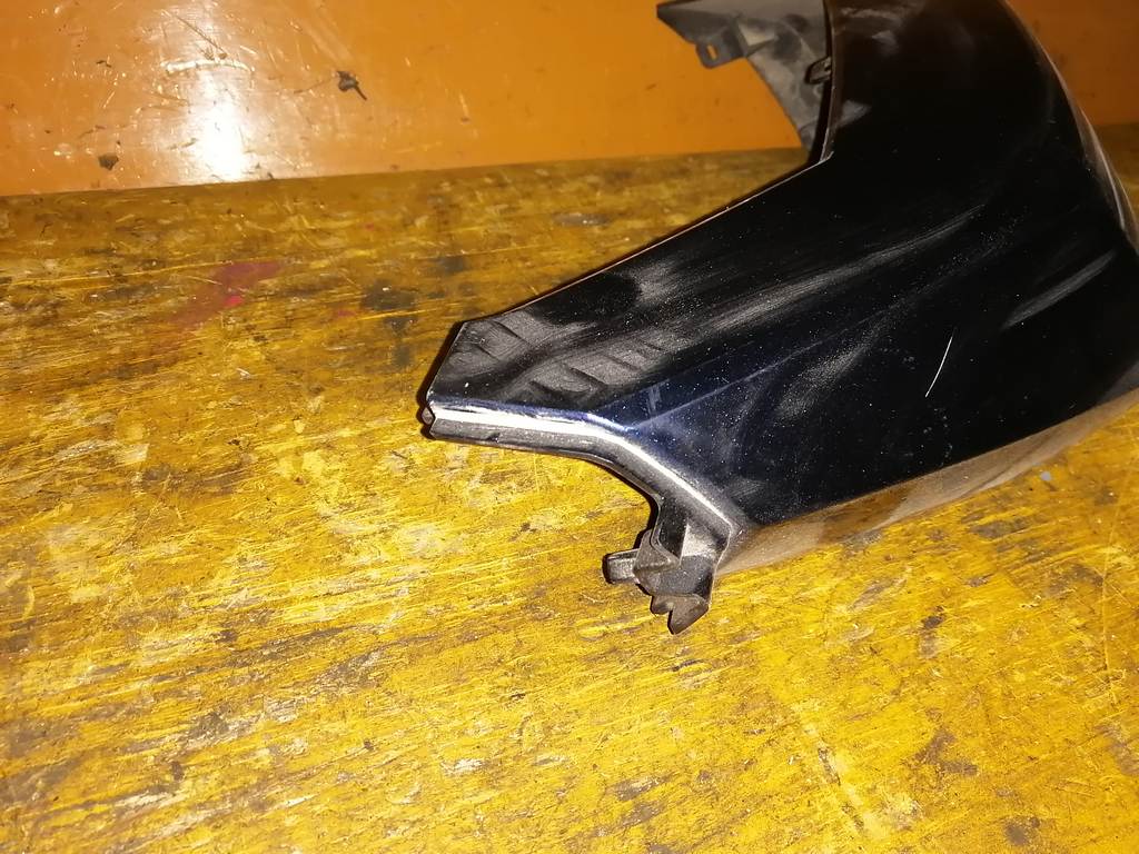 TUNDRA VXKA70 НАКЛАДКА НА БАМПЕР 52713-0C030, 52713-0C040 Toyota Tundra