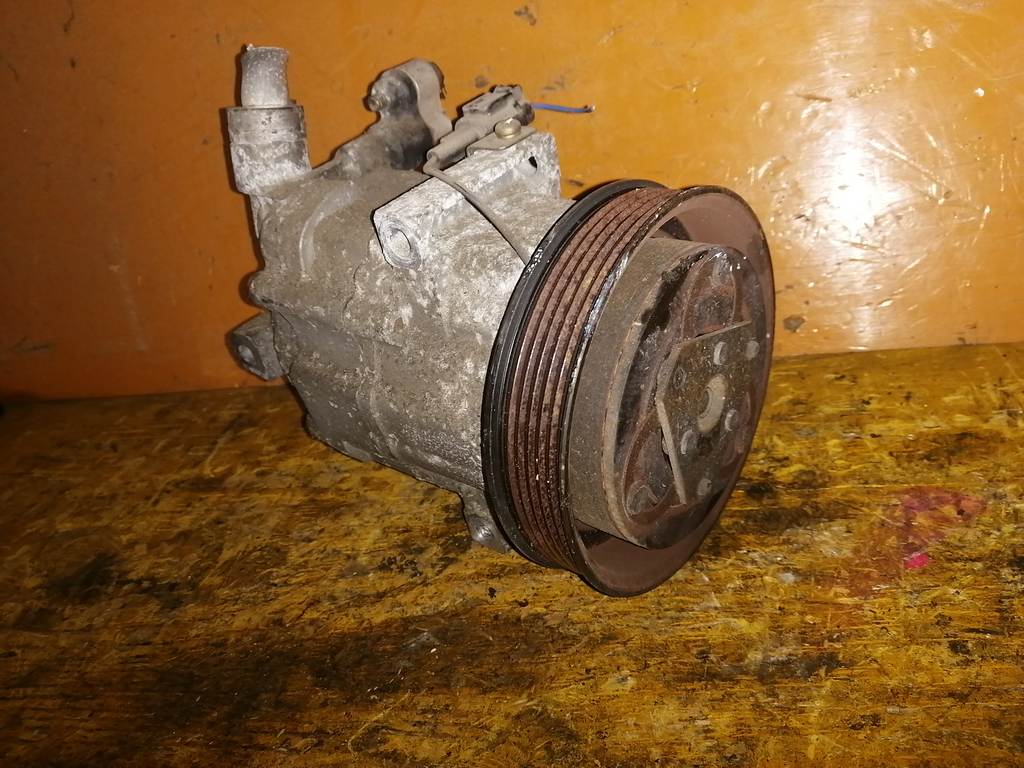 QG15DE КОМПРЕССОР КОНДИЦИОНЕРА 3б 92600 6N200 Nissan Sunny