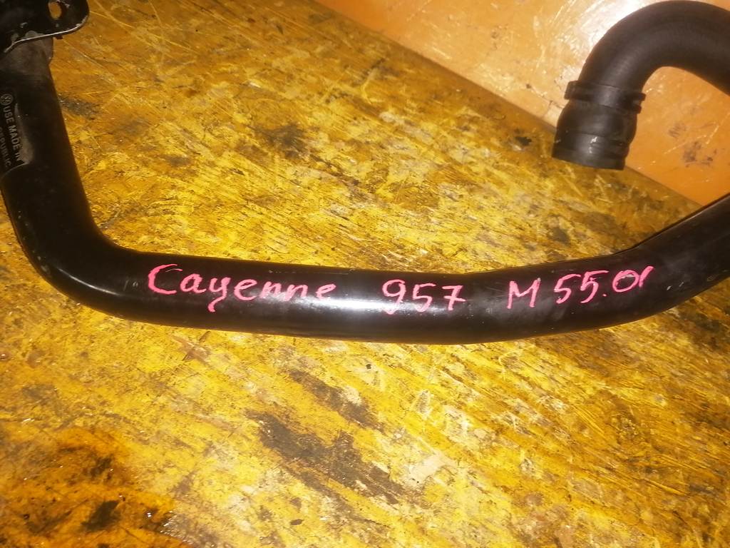 CAYENNE 957 ШЛАНГ РАДИАТОРА 7L0 121 070 B Porsche Cayenne