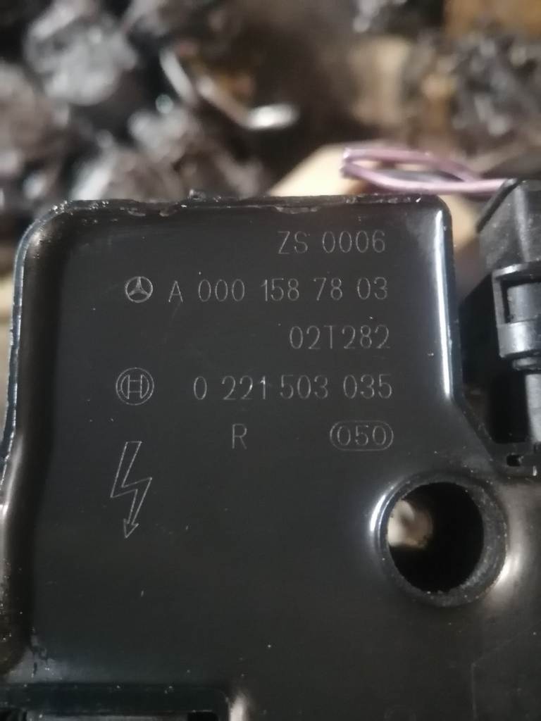 M112E32 КАТУШКА ЗАЖИГАНИЯ 0221 503 035 Mercedes-Benz E-Class