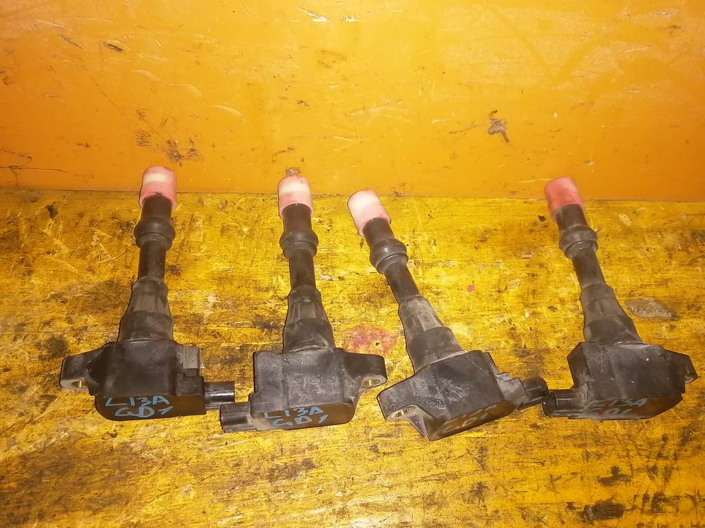 L13A КАТУШКА ЗАЖИГАНИЯ ПЕРЕД. CM11-109 Honda Fit