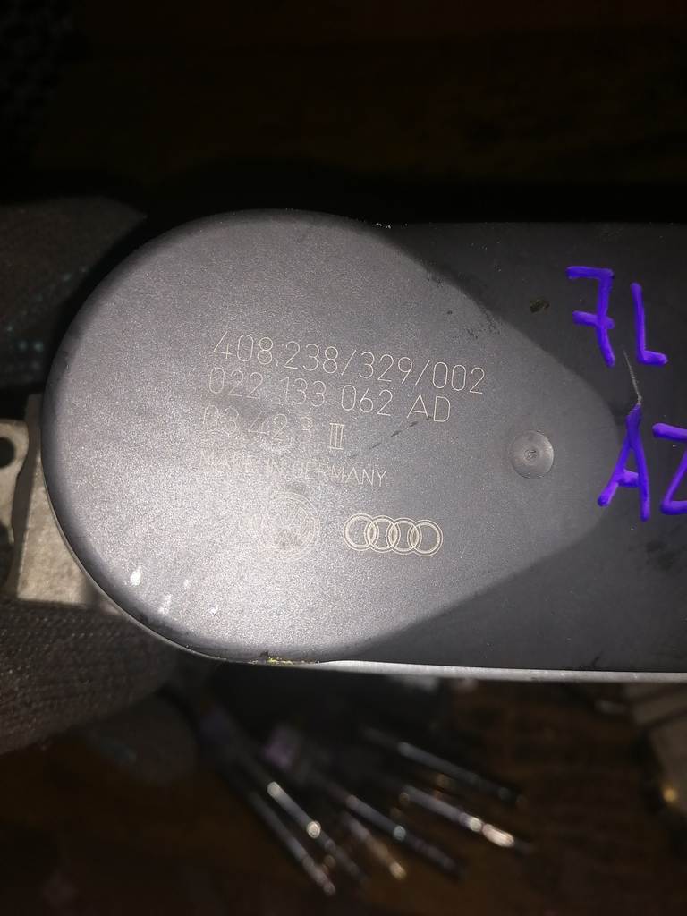 AZZ ДРОССЕЛЬНАЯ ЗАСЛОНКА 408 238 329 002 Volkswagen Touareg