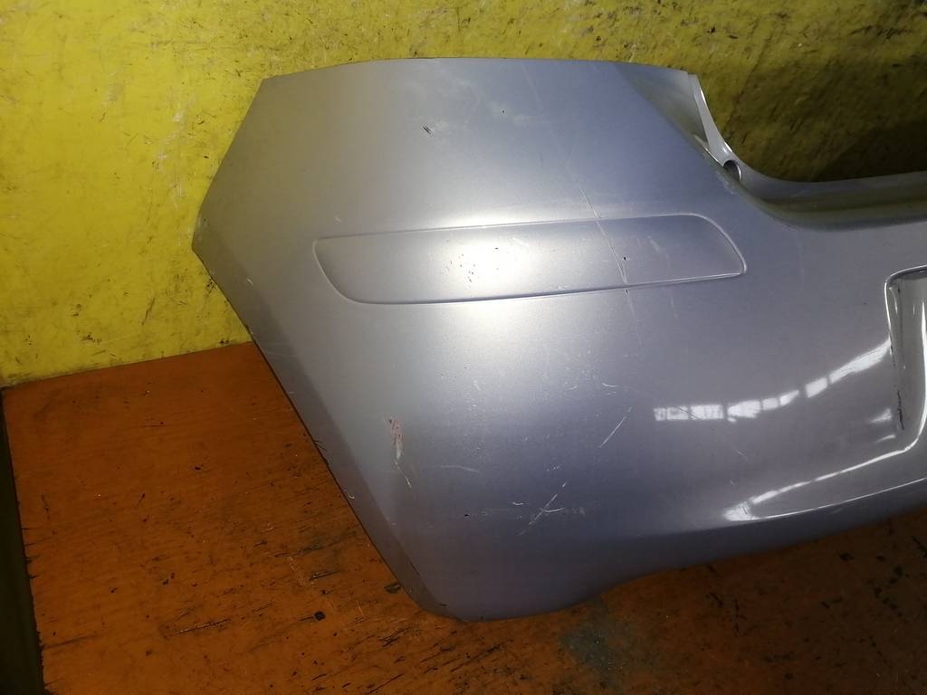 Кузов Toyota Vitz