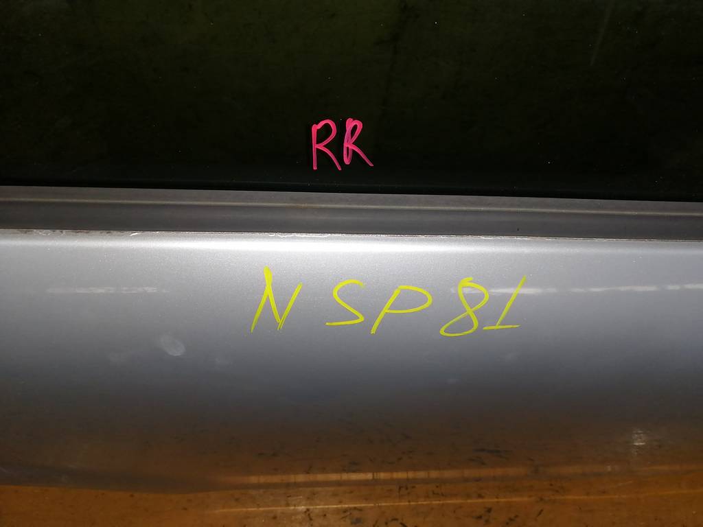 SIENTA NCP81 ДВЕРЬ ЗАДНЯЯ ПРАВАЯ Toyota Sienta