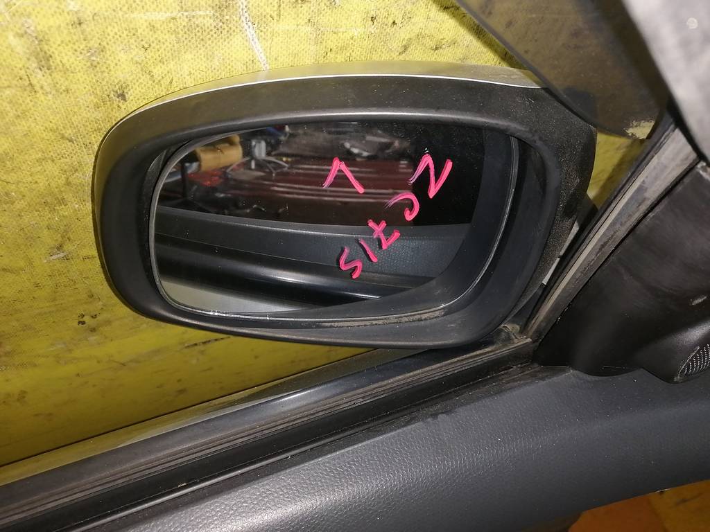 зеркало Suzuki Swift