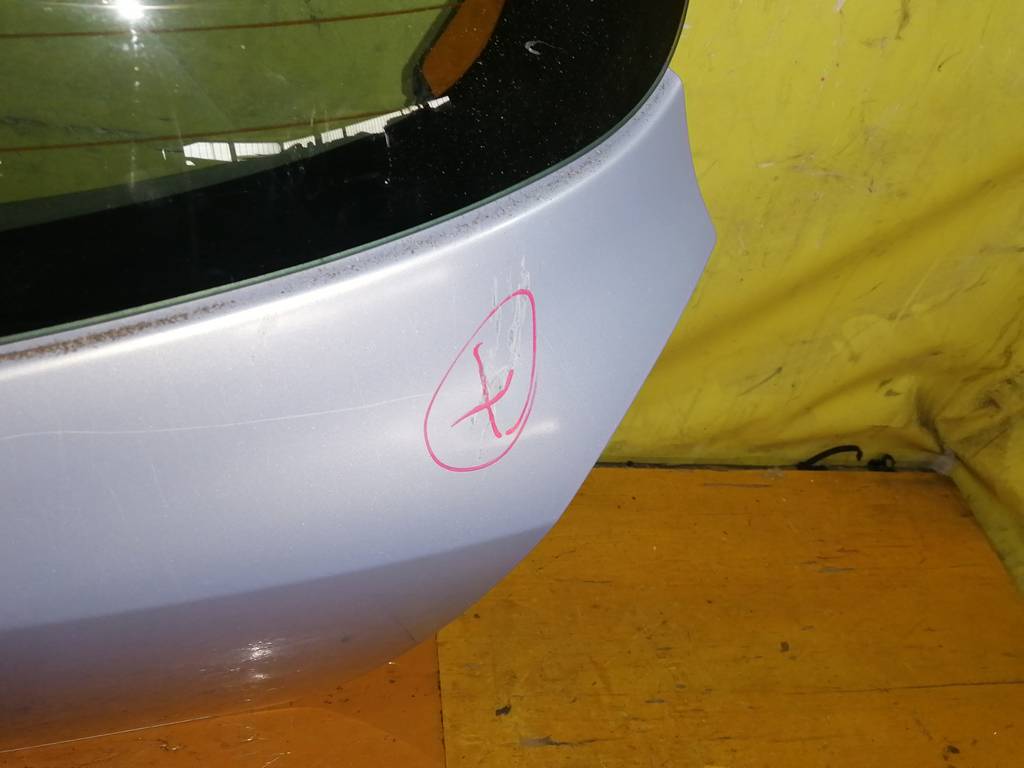 Кузов Toyota Vitz