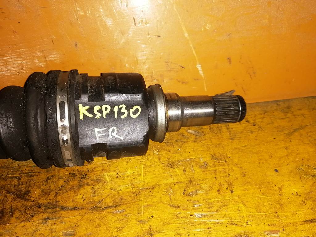 VITZ KSP130 ПРИВОД ПЕРЕДНИЙ ПРАВЫЙ Toyota Vitz