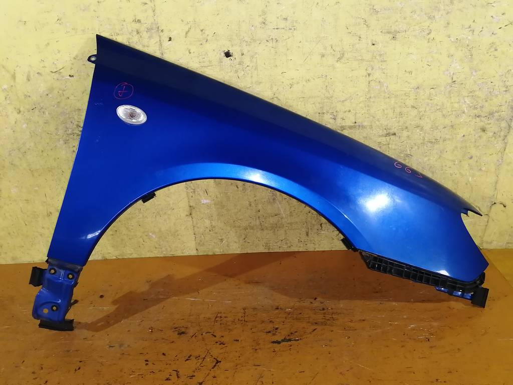 крыло Subaru Impreza