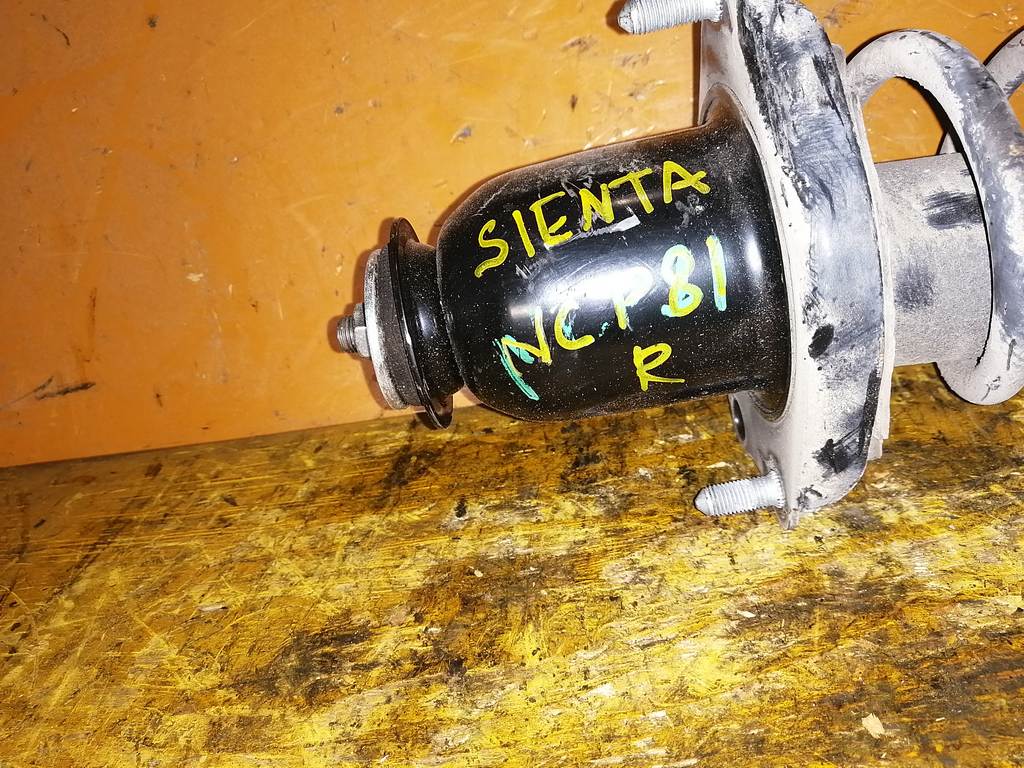 SIENTA NCP81 СТОЙКА ЗАДНЯЯ Toyota Sienta