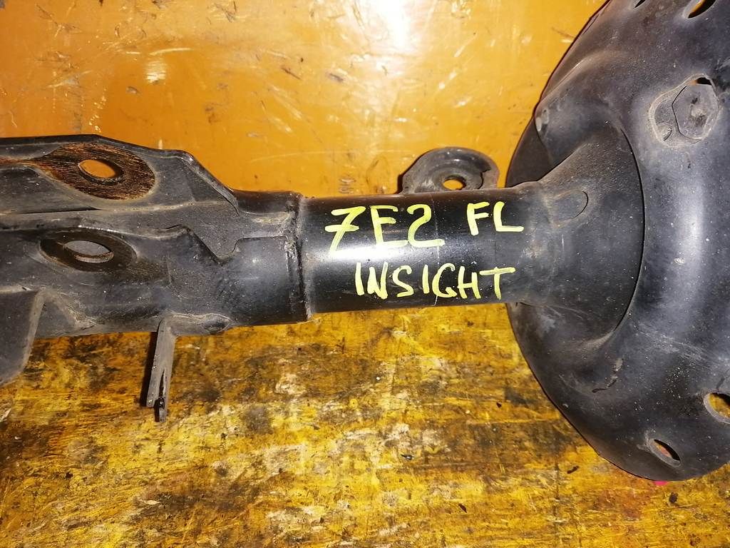 INSIGHT ZE2 СТОЙКА ПЕРЕДНЯЯ ЛЕВАЯ Honda Insight
