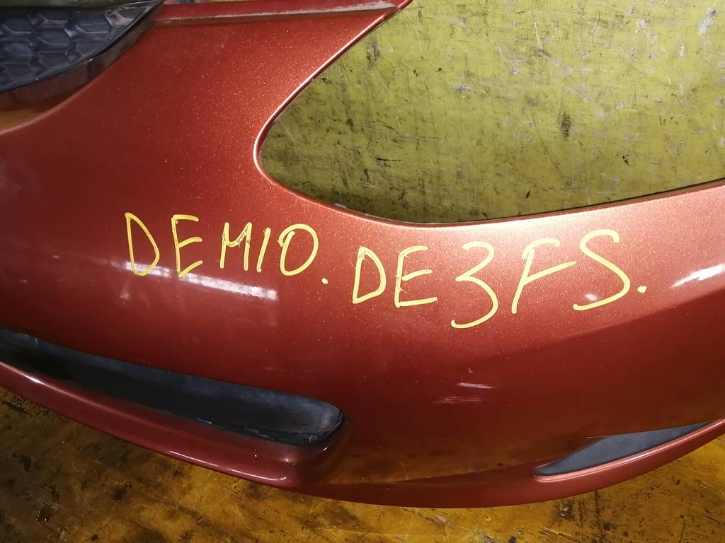 DEMIO DE3FS БАМПЕР ПЕРЕДНИЙ Mazda Demio