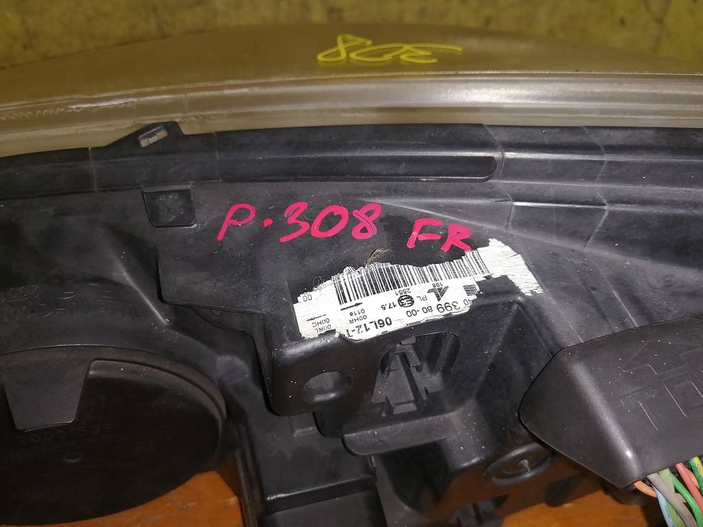 PEUGEOT 308 4A ФАРА ПРАВАЯ ДЕФЕКТ Peugeot 308