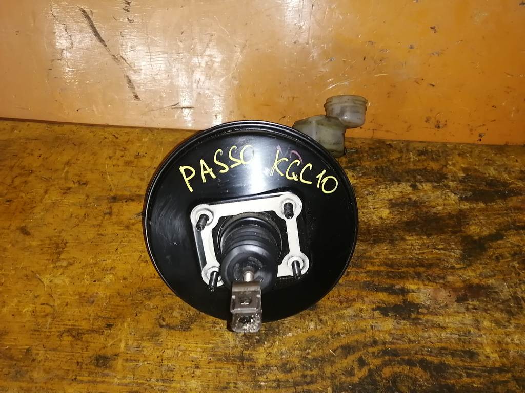 главный тормозной цилиндр Toyota Passo