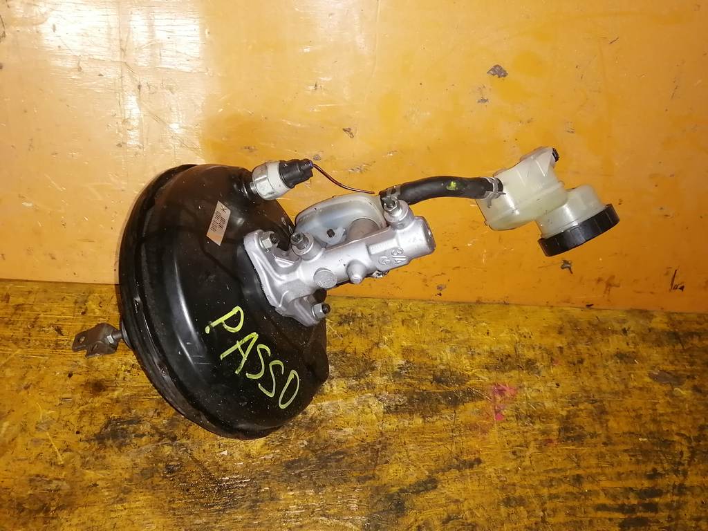 PASSO KGC35 ВАКУУМНИК+ГЛАВНЫЙ ТОРМОЗНОЙ Toyota Passo