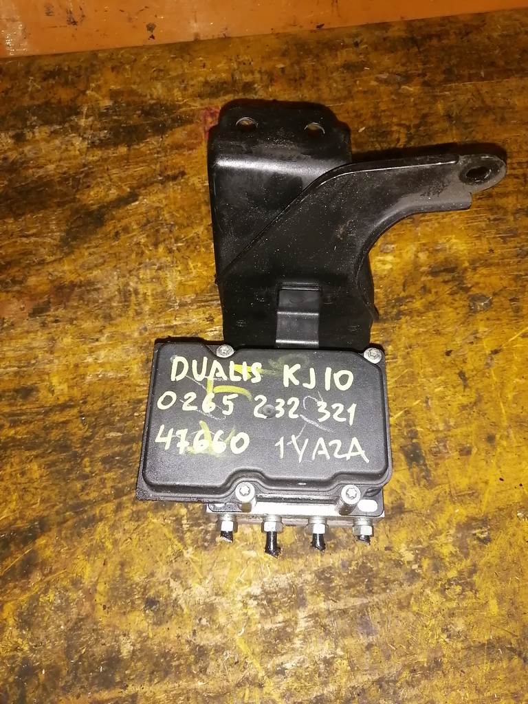 блок abs Nissan Dualis